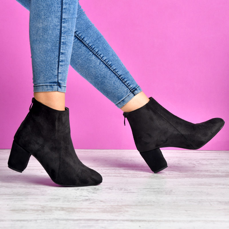 بوت دخترانه مدل William