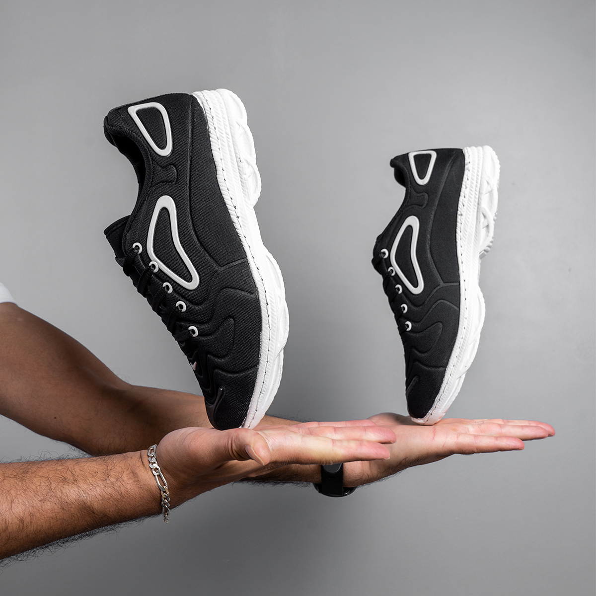 کفش ورزشی مردانه مشکی مدل Daksa