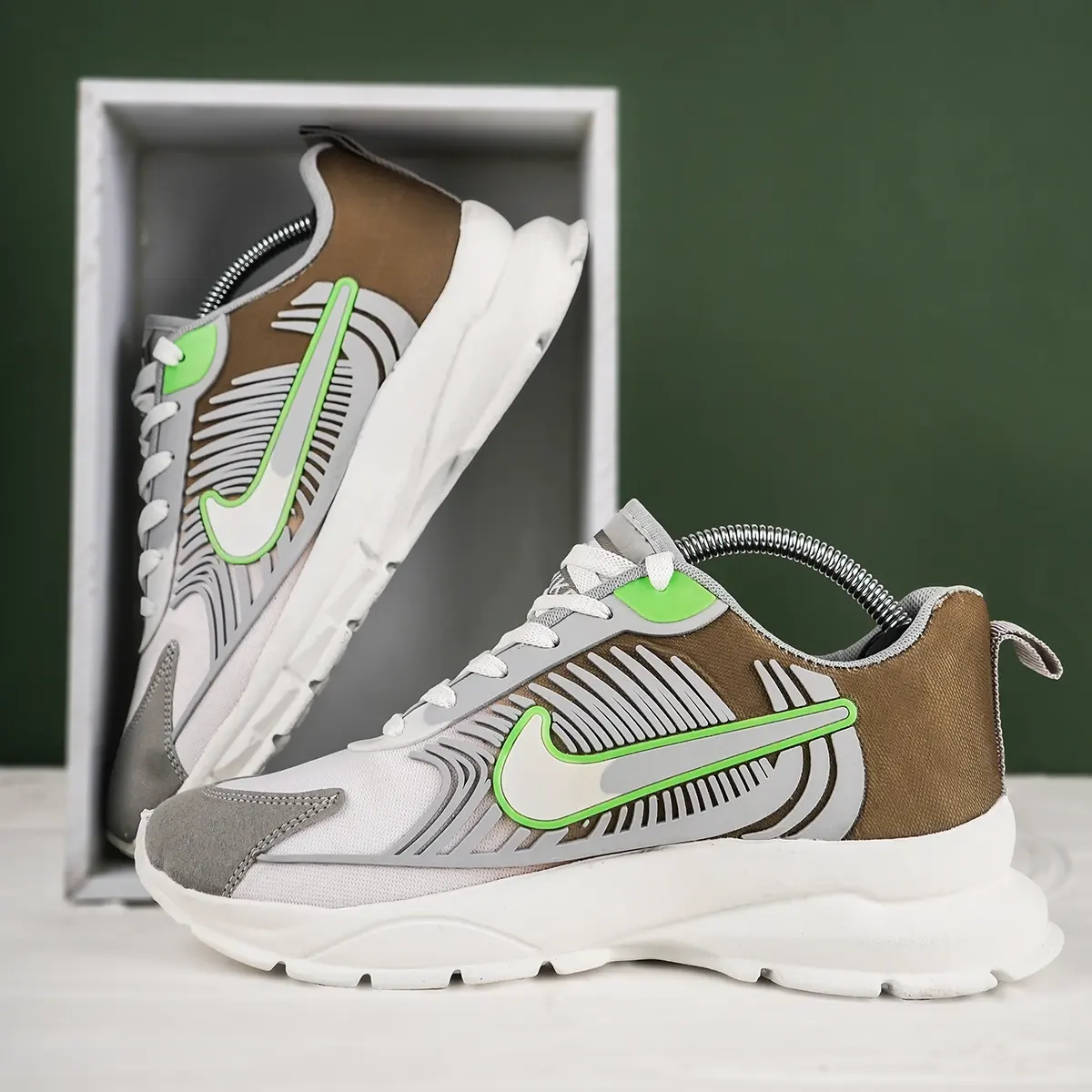 کفش ورزشی مردانه نایک طوسی سبز مدل مدل Farhan