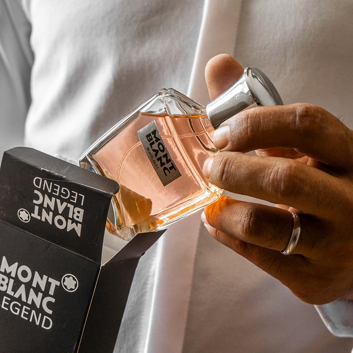 عطر مردانه Mont Blanc Legend